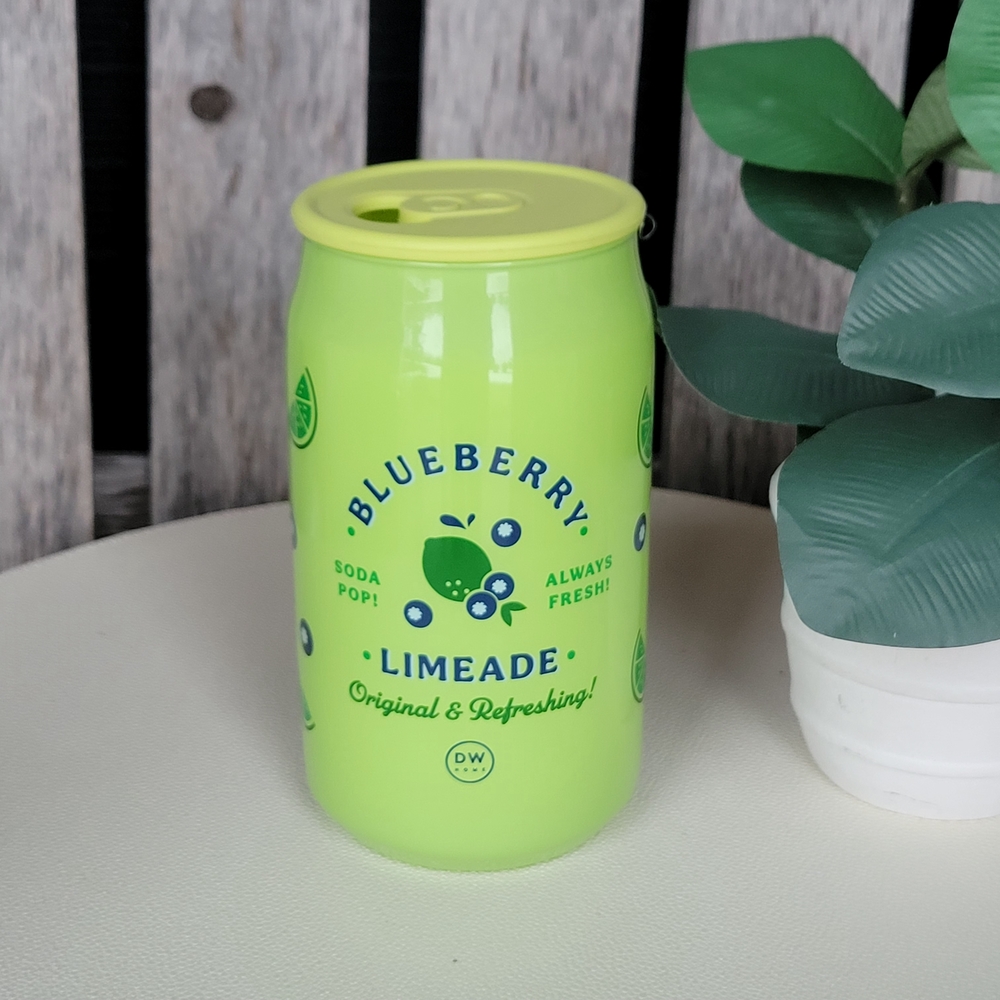 Blueberry Limeade Candle - Bright Green Soda Can Glass Glass Vessel Silicone Lid - Picture 5 of 6